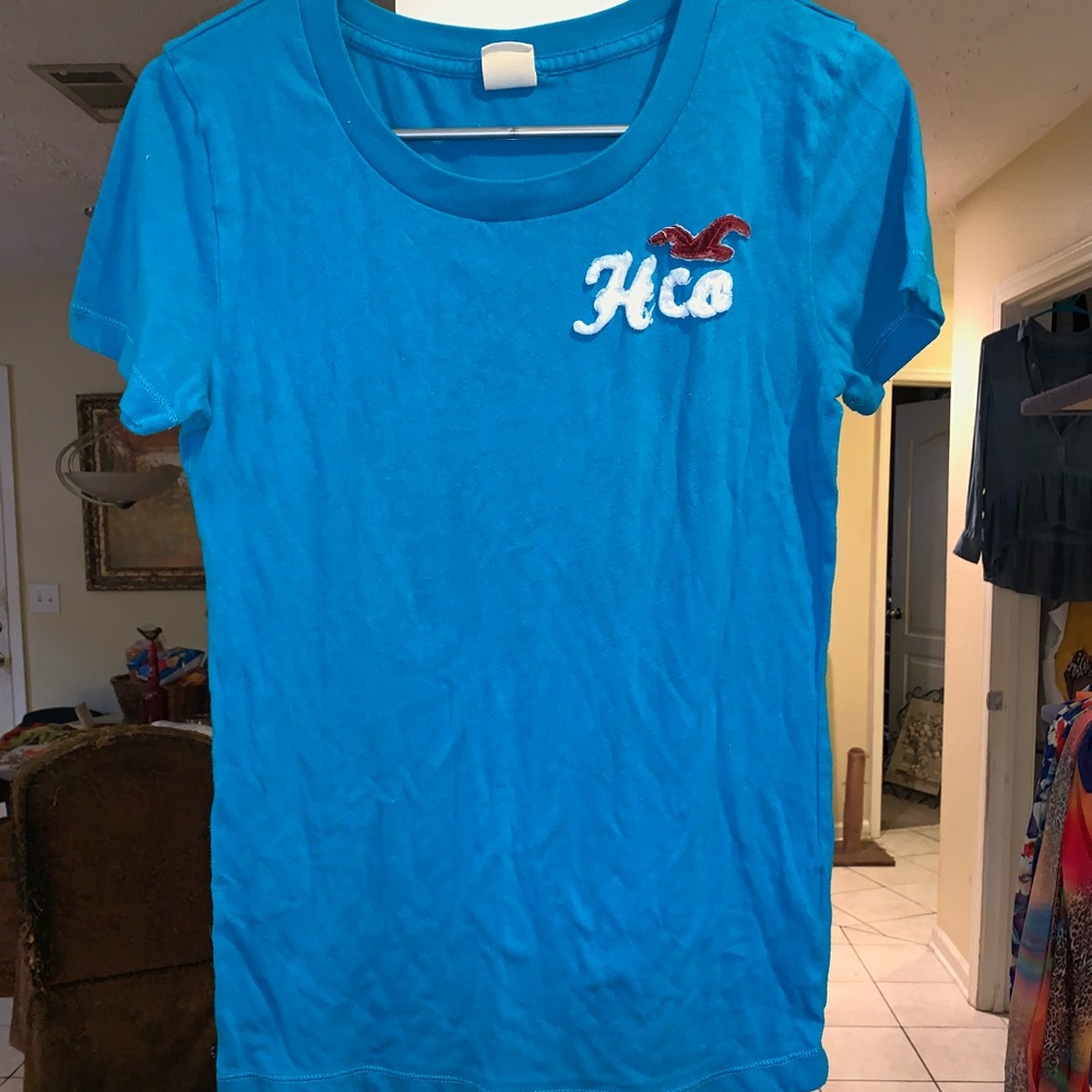 Hollister t shirt